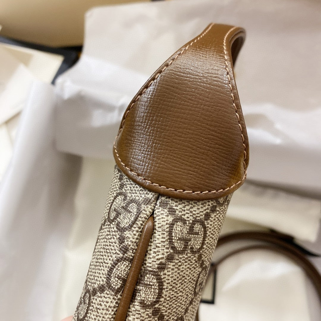 Gucci Jackie 1961 Small 28 Shoulder Bag in Beige Canvas and Brown Calfskin