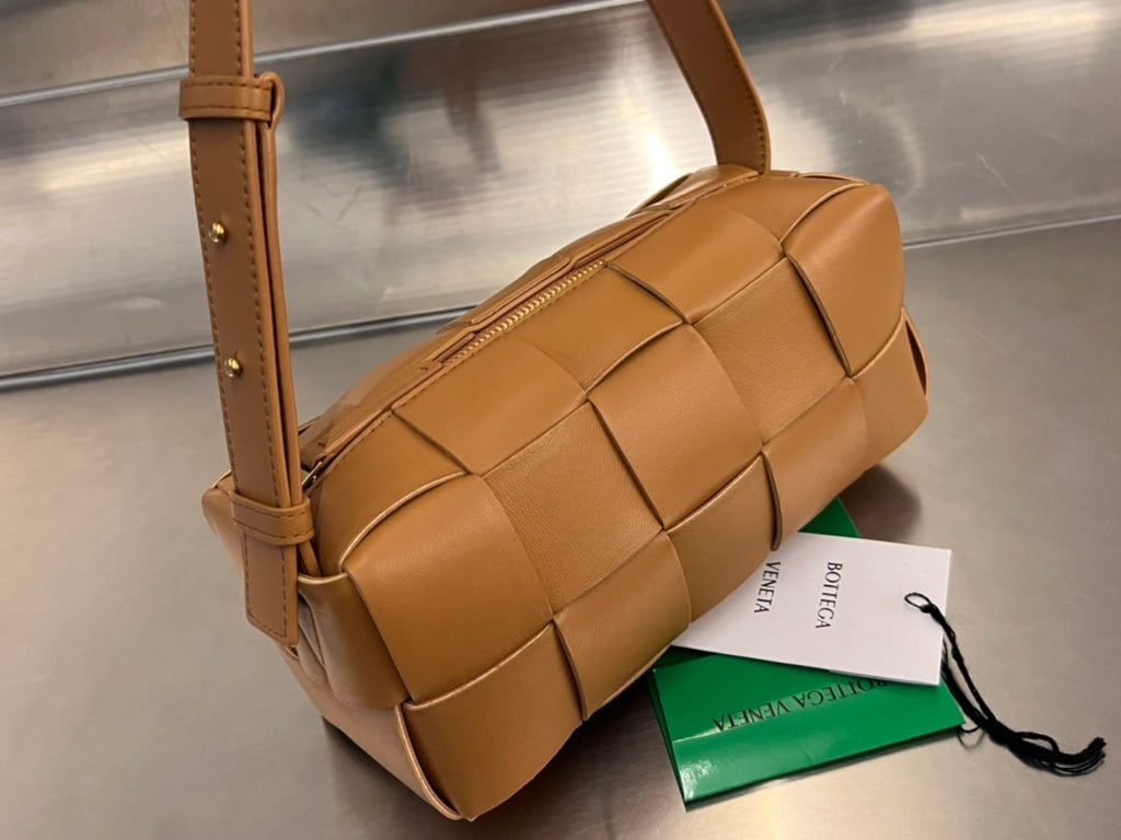 Bottega Veneta Brick Cassette 28 in Bronze Brown Calfskin Bag