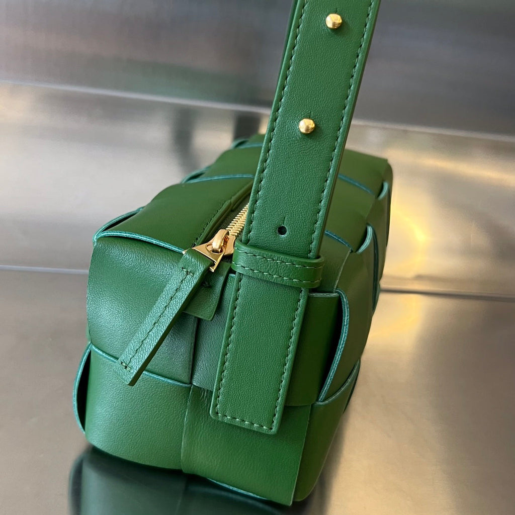 Bottega Veneta Brick Cassette 28 in Dark Green Calfskin Bag