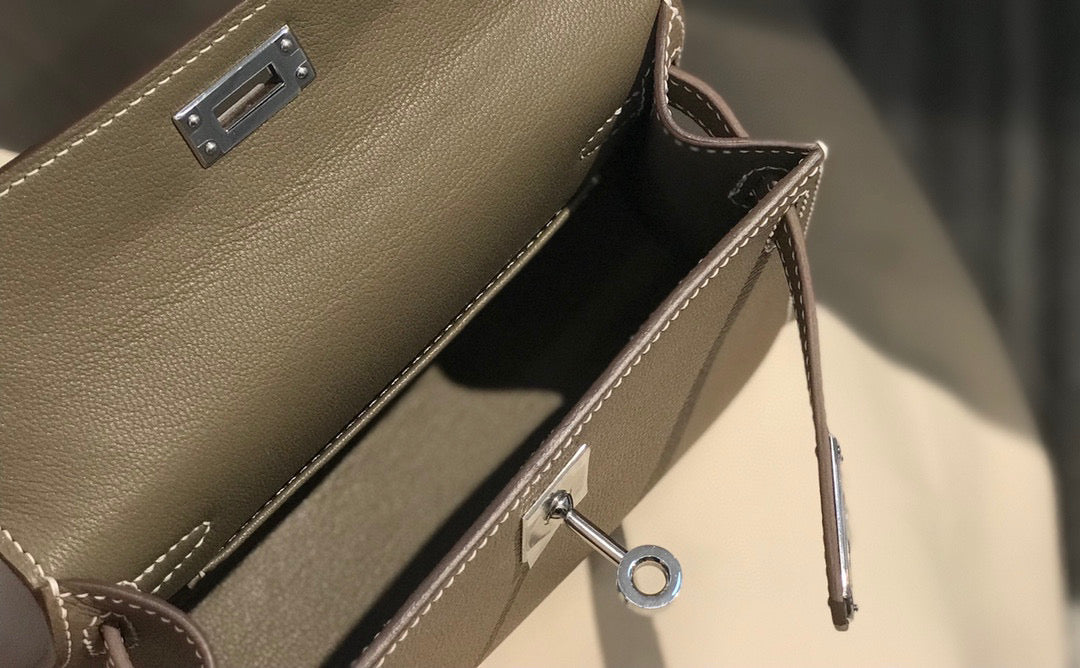 Hermes Kelly Mini 20 Etoupe Epsom Silver Hardware Bag