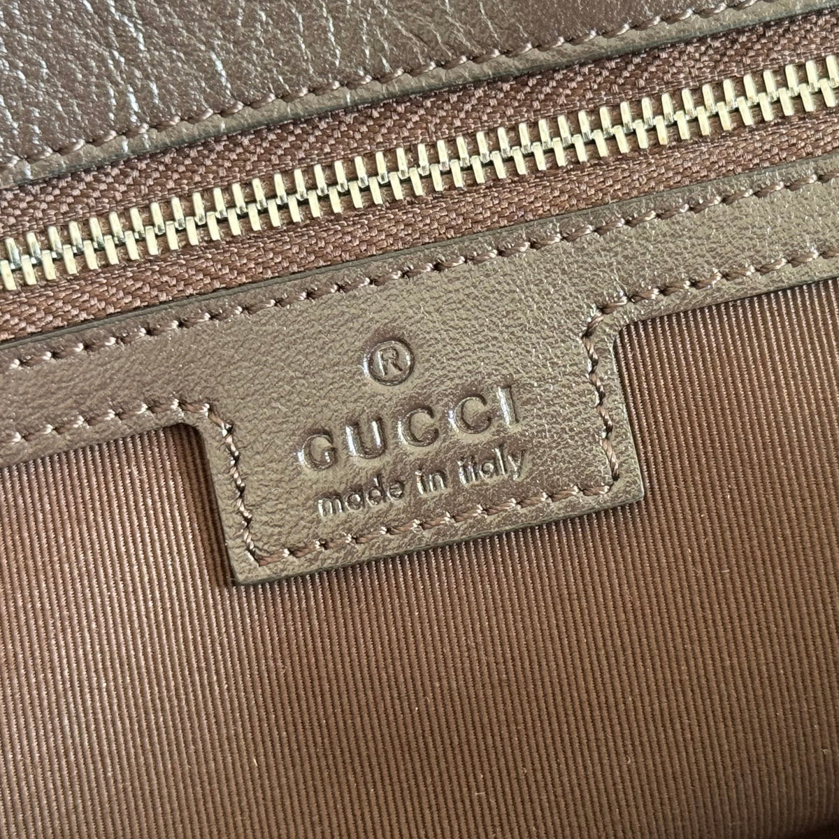 Gucci 26S Marmont Bag 37 in Dark Brown Calfskin