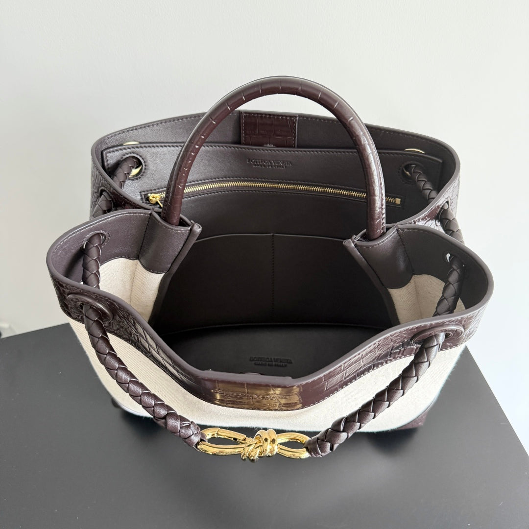 Bottega Veneta 25S Medium Andiamo 32 in Ivory Dark Brown Calfskin and Canvas Bag