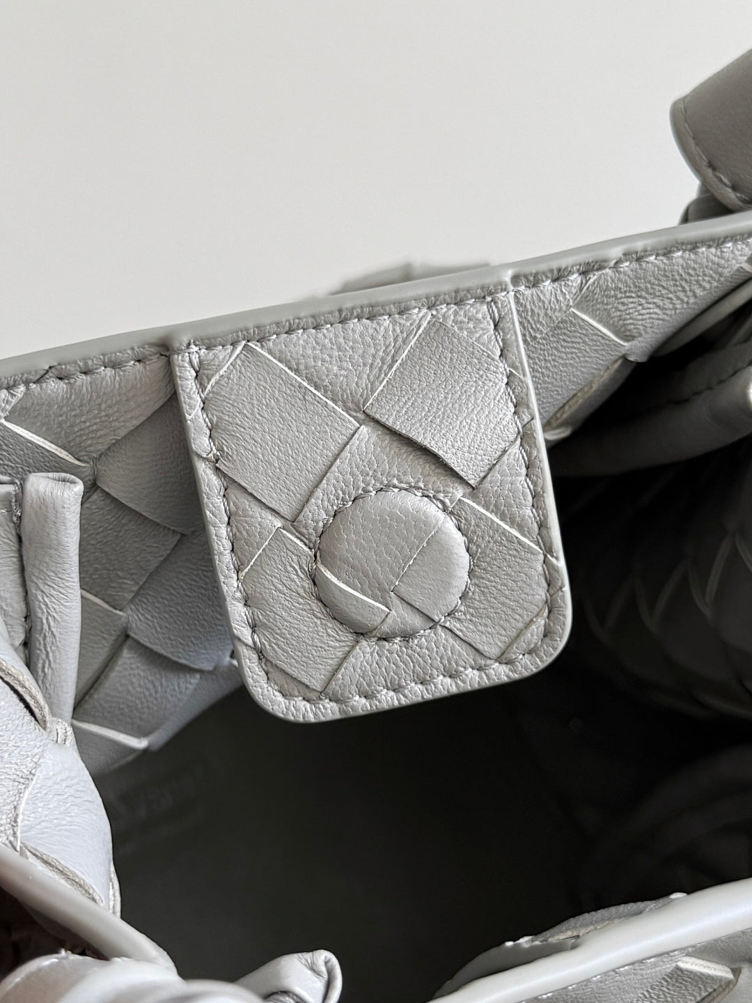 Bottega Veneta 25S Small Parachute 21 in Light Gray Calfskin Gold Hardware Bag