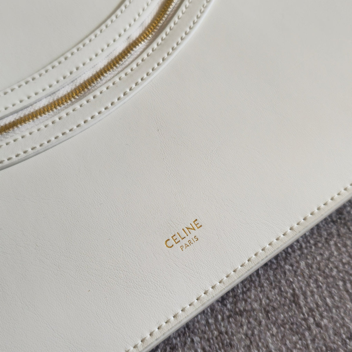 Celine 25S Flat Cabas New Luggage 44mm in White Glossy Calfskin Bag