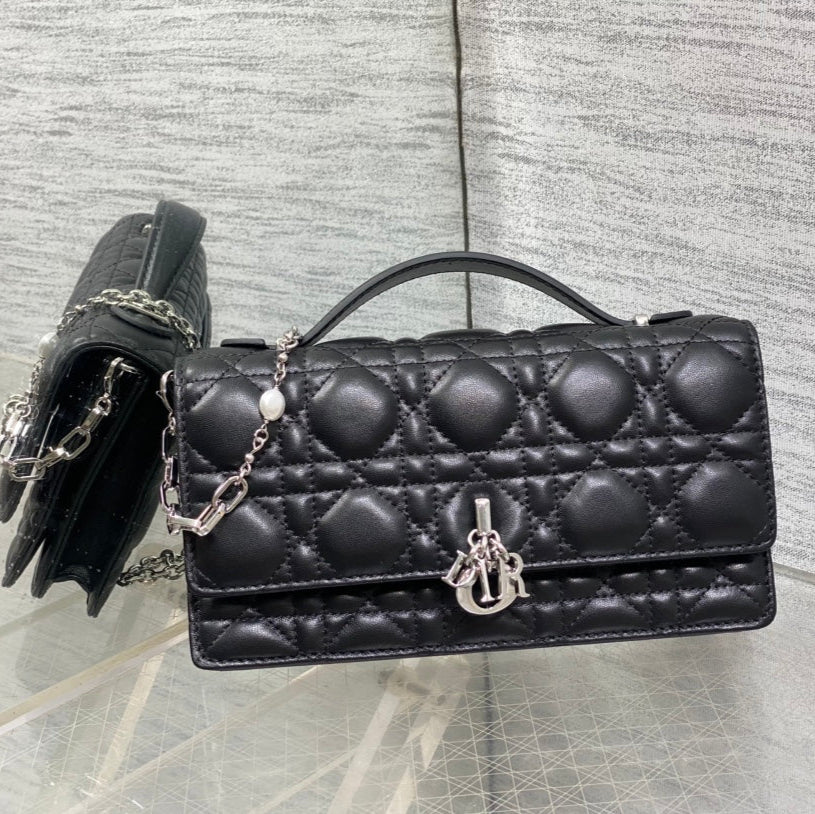 Dior 25S Talk Phone Pouch 21 in Black Cannage Lambskin Silver Hardwre
