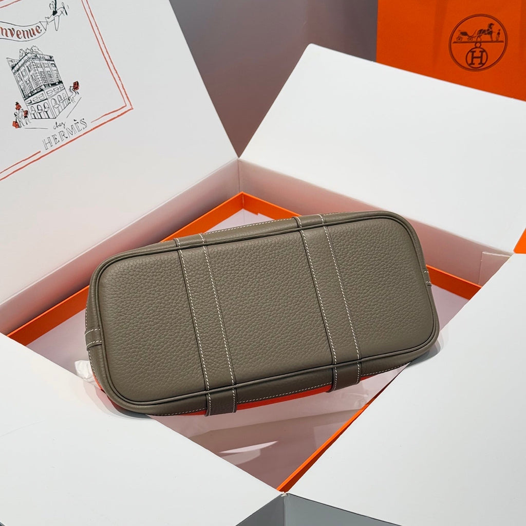 Hermes Garden Party 30cm in Orange Minimum Toilets Cotton Canvas and Brown Calfskin Bag