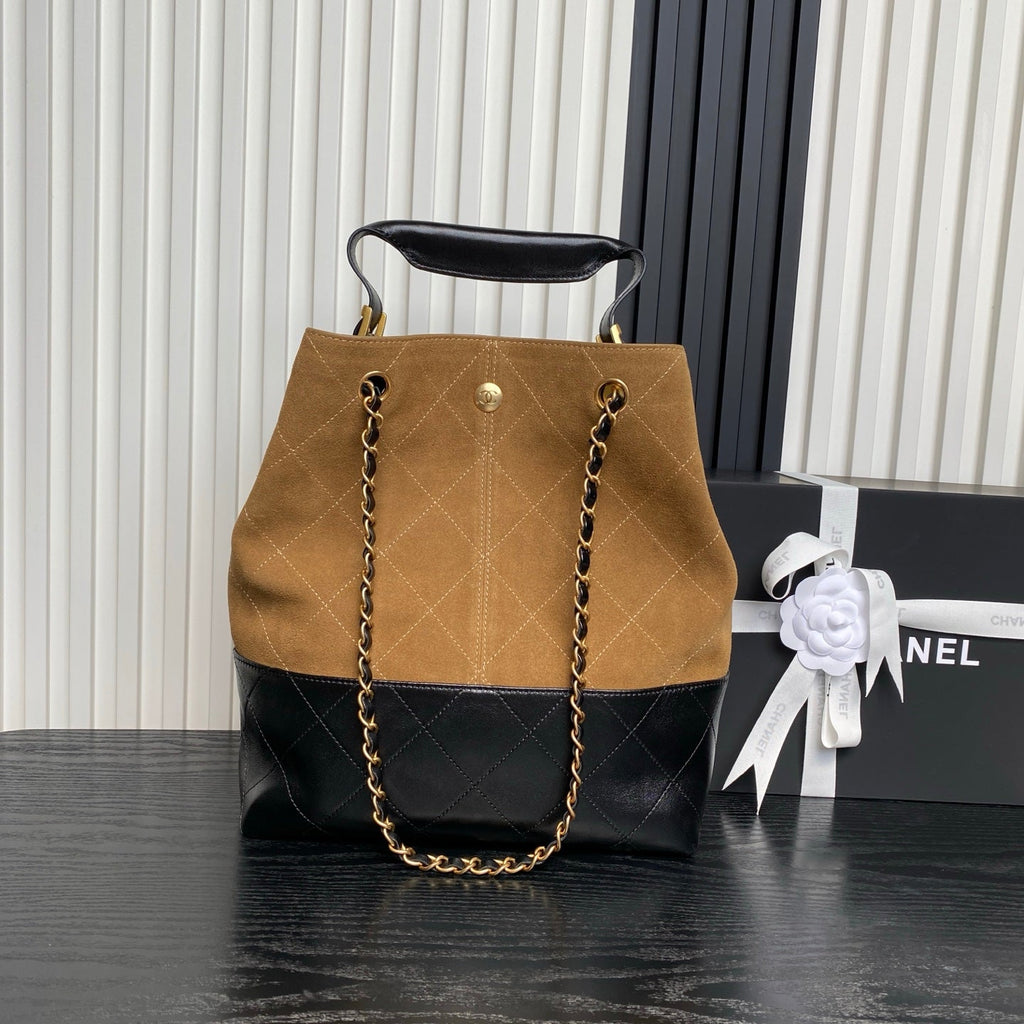 Chanel 25S Hobo Bag 33 in Brown Suede and Black Calfskin with Gold Hardware