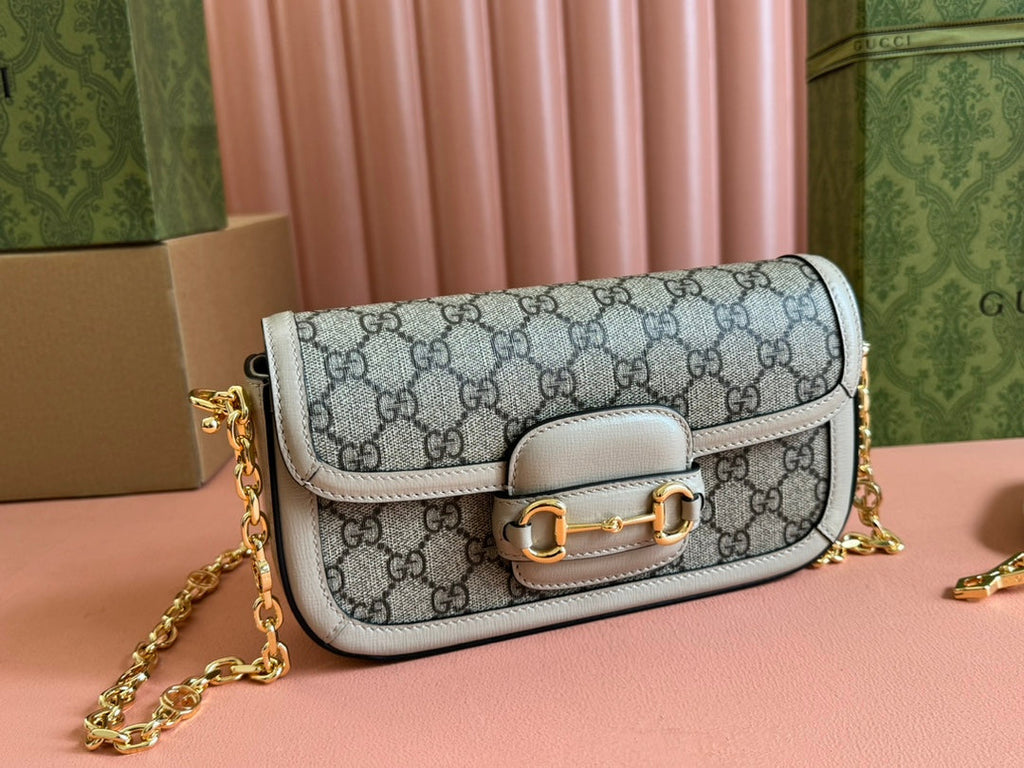 Gucci Horsebit 1955 Bag 24 in Beige Canvas and White Calfskin