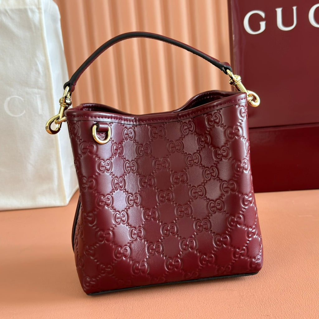 Gucci 26S Hand Bag 19 in Dark Red Calfskin with Monogram Pattern