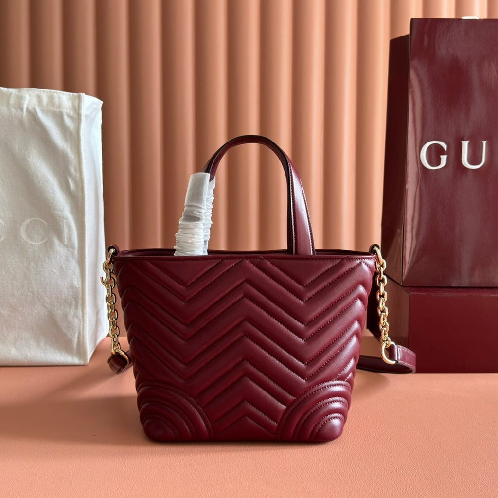 Gucci 25S Small Tote Bag 29 cm in Dark Red Calfskin with Gold Hardware