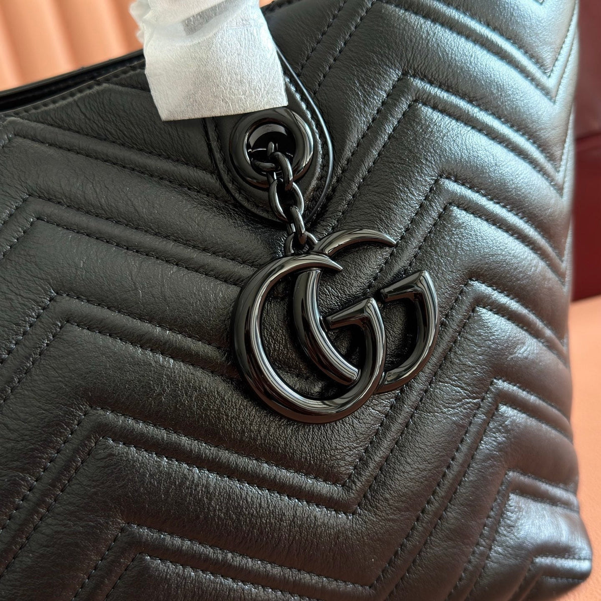 Gucci 26S Marmont Tote Bag 30 in Black Calfskin