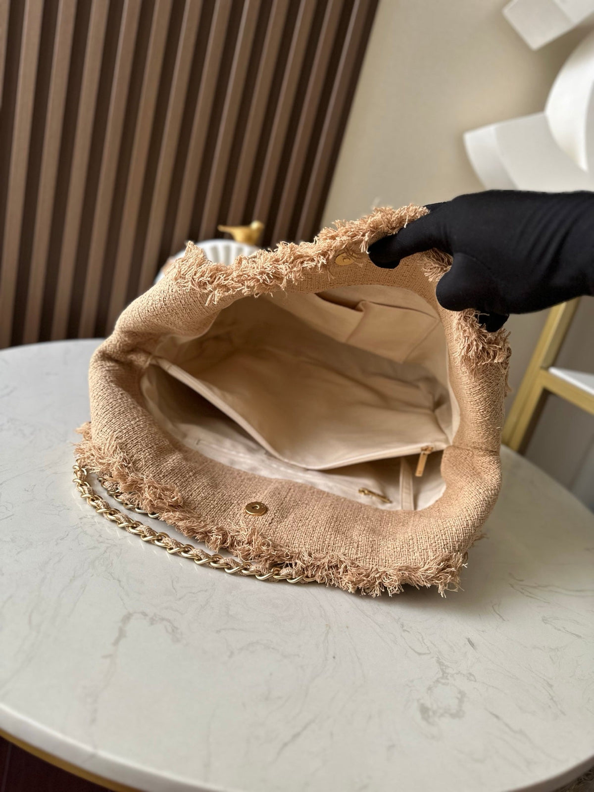 Chanel 25S Tote Bag 48 in Beige Fabric