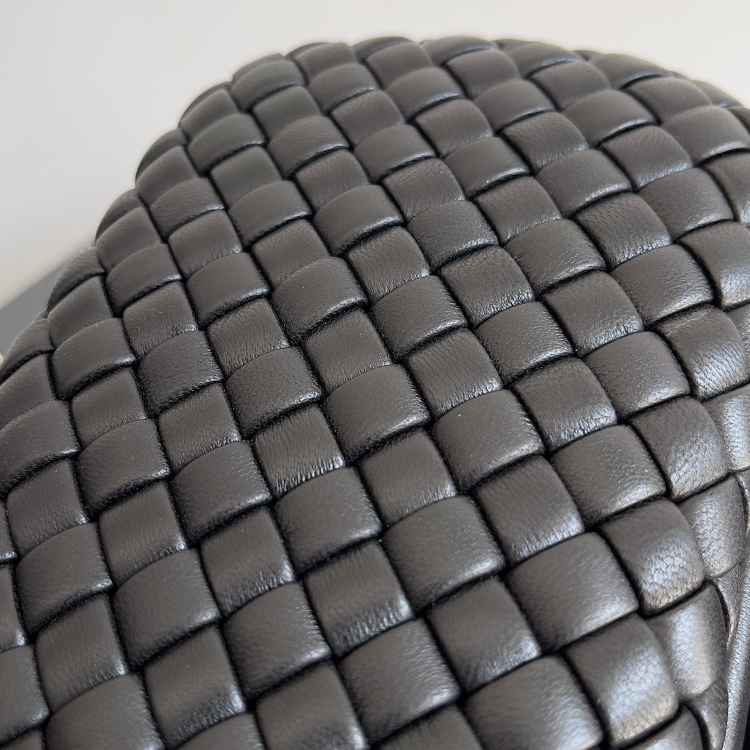 Bottega Veneta Classic Knot 20 in Black Lambskin Bag
