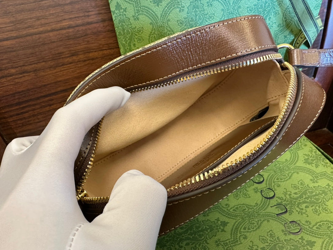 Gucci 20 Horsebit 1955 Small Bag in Beige Canvas and Brown Calfskin