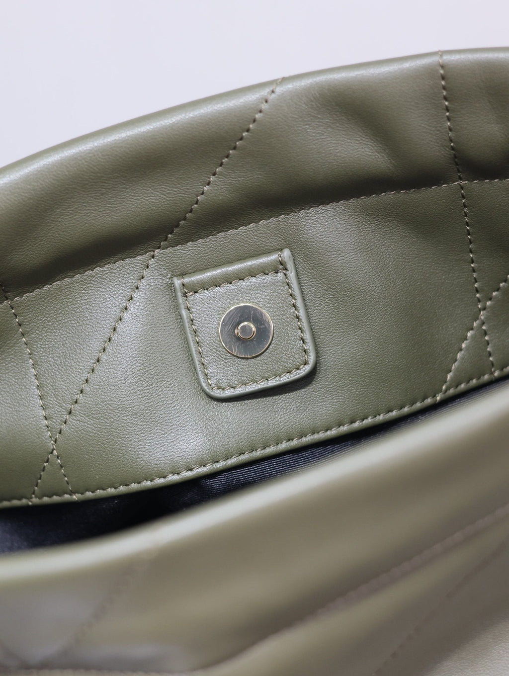 Saint Laurent Jamie Pochon 38 in Army Green Lambskin Gold Hardware Bag